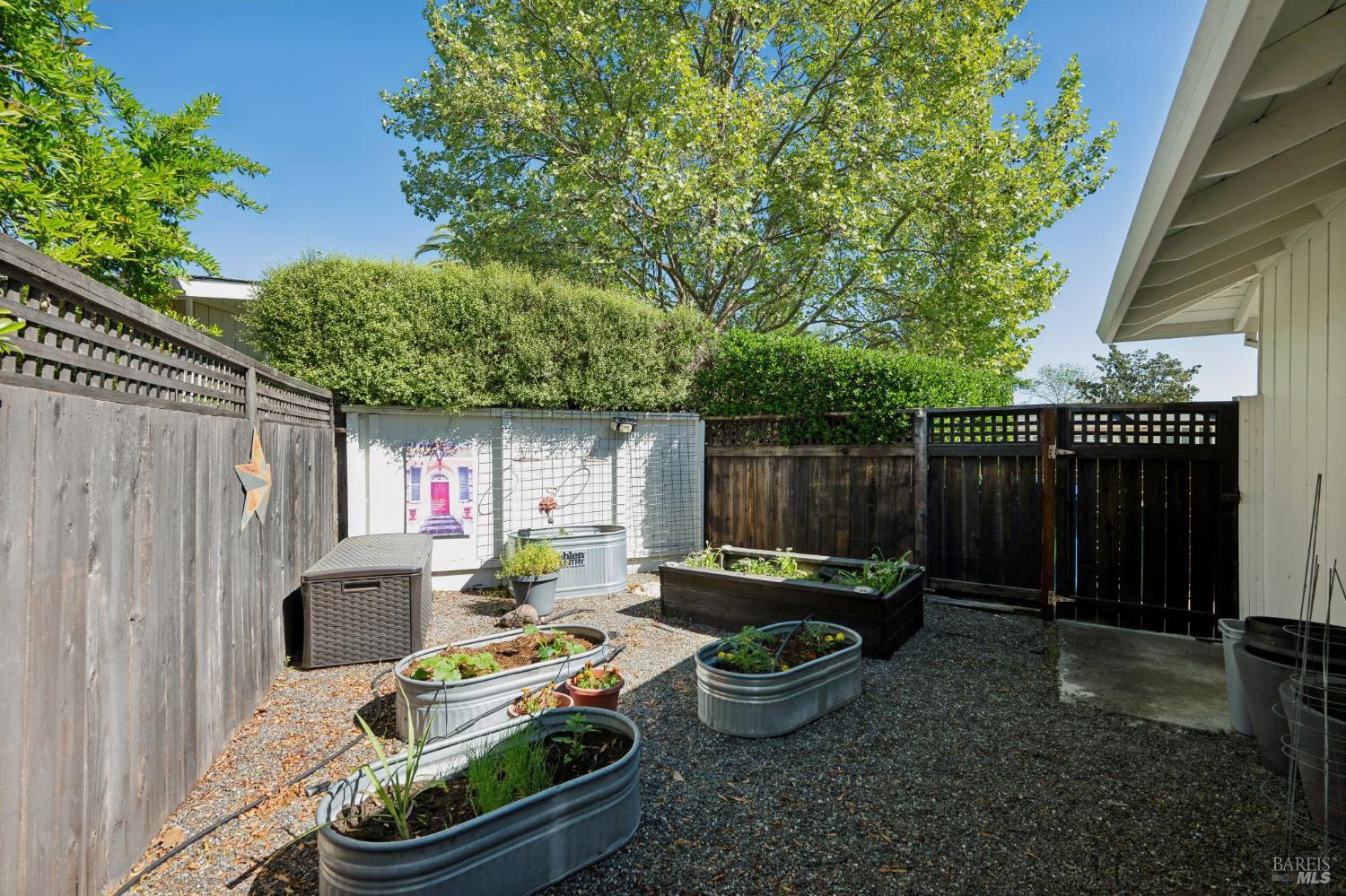 543 Avenue Del Oro Sonoma CA 95476