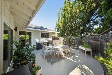 543 Avenue Del Oro Sonoma CA 95476