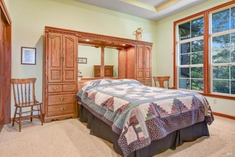 8950 Highway 116 Forestville CA 95436