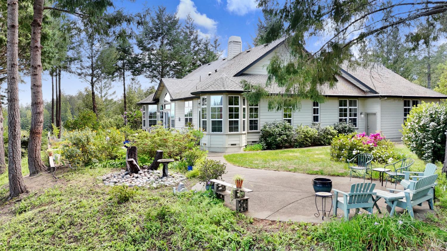 8950 Highway 116 Forestville CA 95436