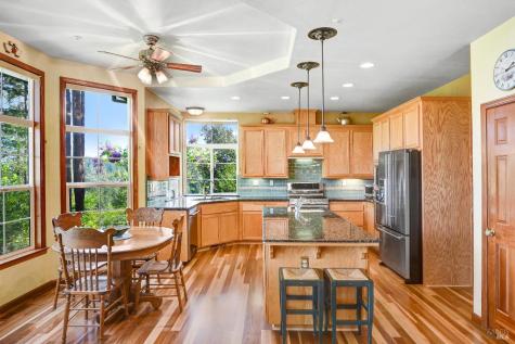 8950 Highway 116 Forestville CA 95436
