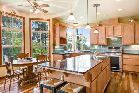 8950 Highway 116 Forestville CA 95436