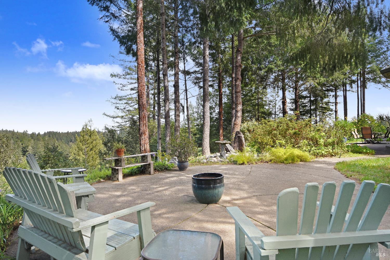 8950 Highway 116 Forestville CA 95436