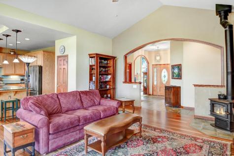 8950 Highway 116 Forestville CA 95436