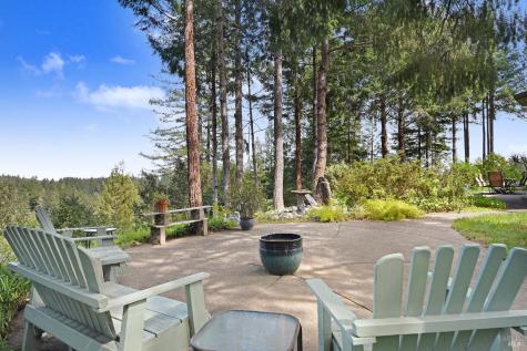 8950 Highway 116 Forestville CA 95436