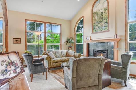 8950 Highway 116 Forestville CA 95436