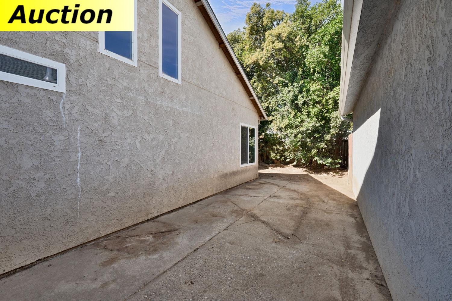 219 River Run Circle Sacramento CA 95833