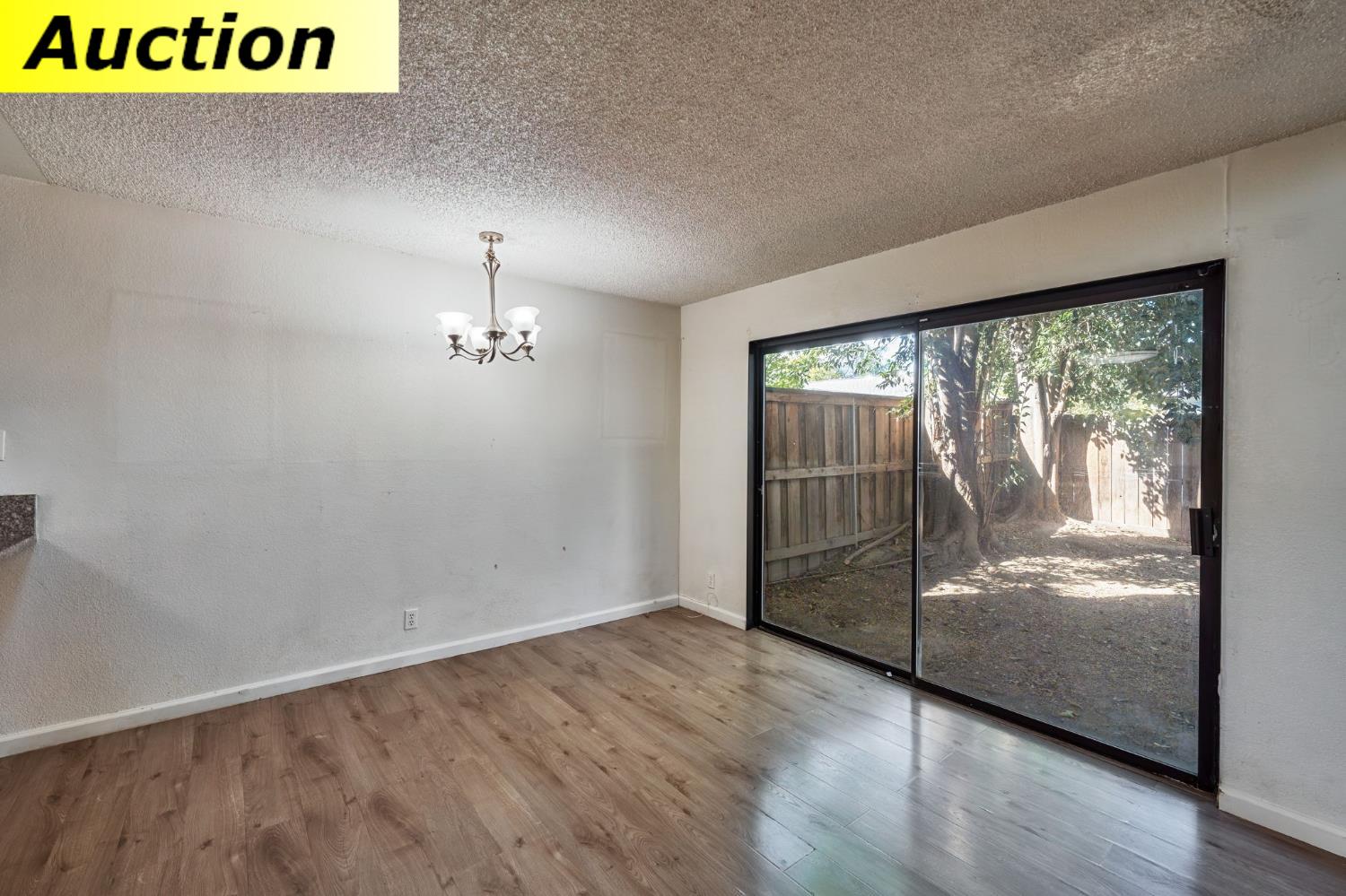 219 River Run Circle Sacramento CA 95833