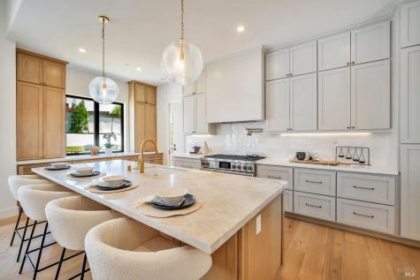 3572 Southridge Drive Santa Rosa CA 95403