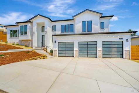 3572 Southridge Drive Santa Rosa CA 95403