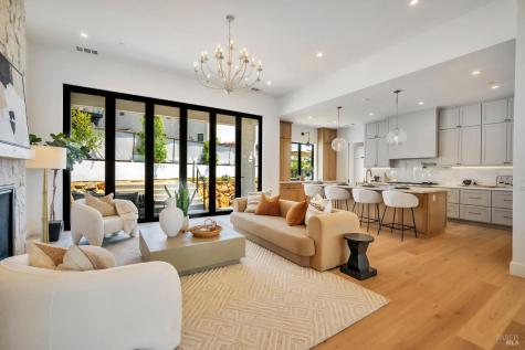 3572 Southridge Drive Santa Rosa CA 95403