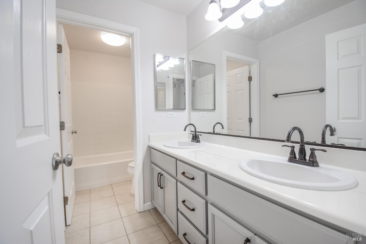 1115 Bello Drive Dixon CA 95620