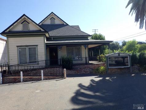 114 Lake Street Cloverdale CA 95425