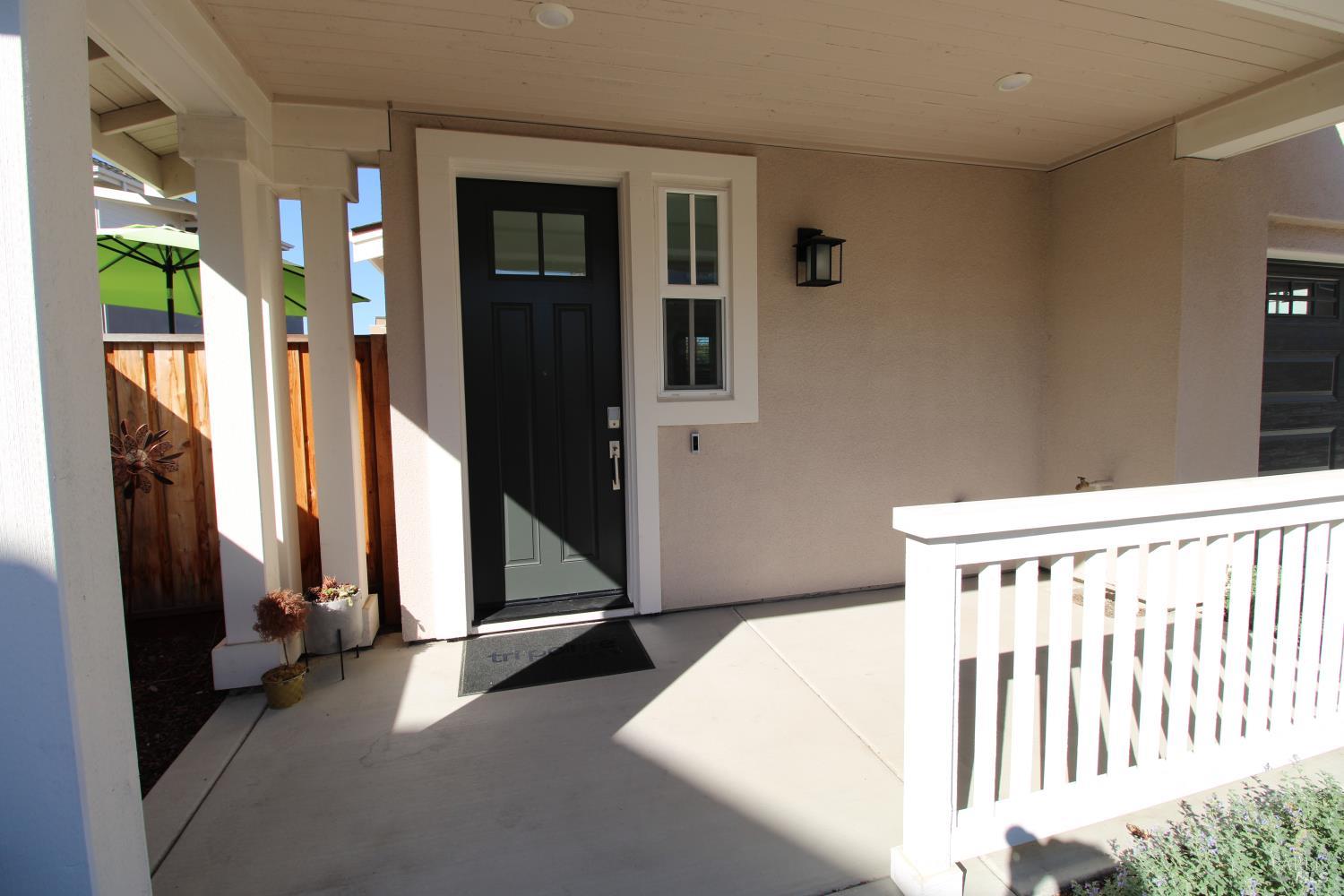 309 Caulfield Lane Petaluma CA 94952