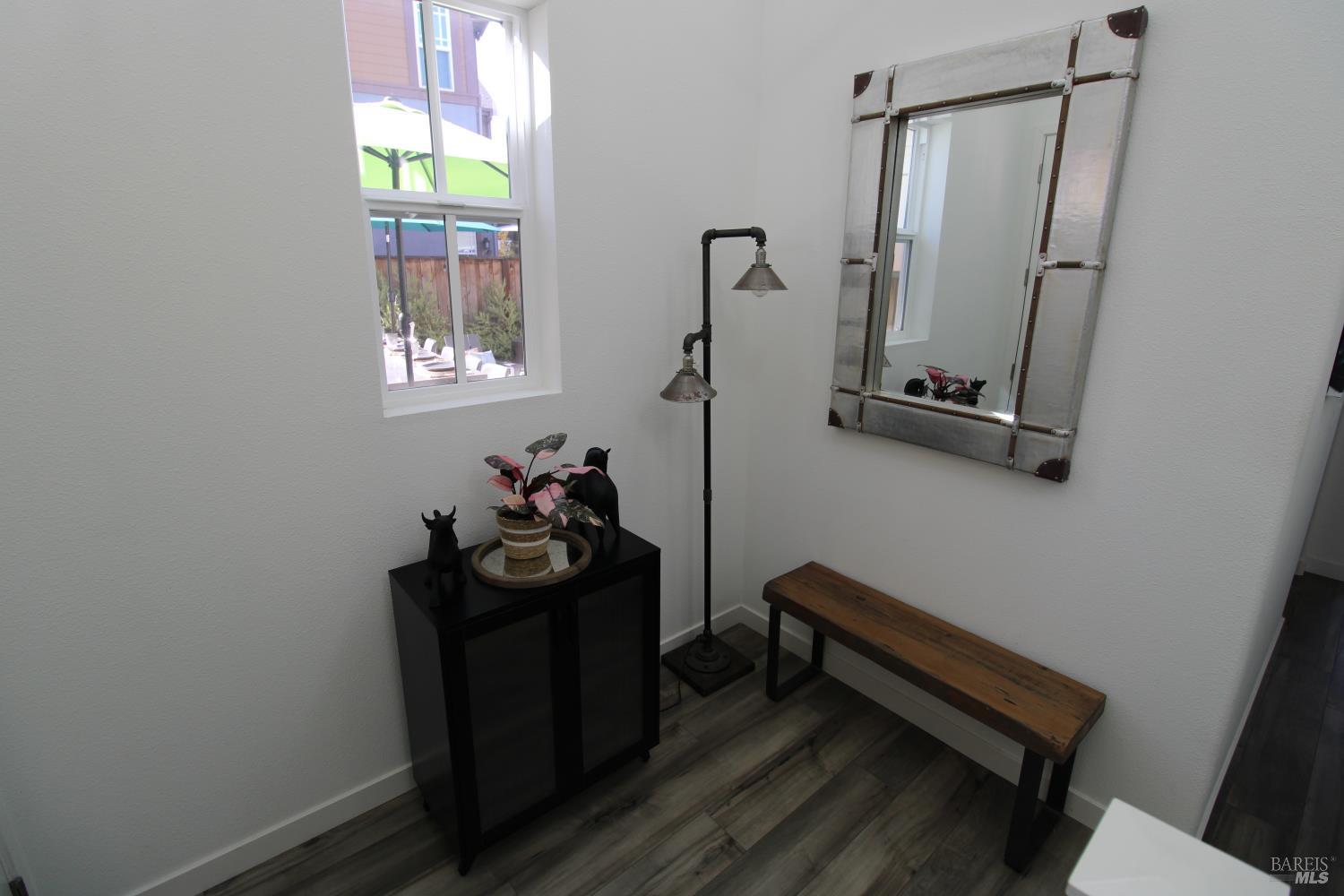 309 Caulfield Lane Petaluma CA 94952