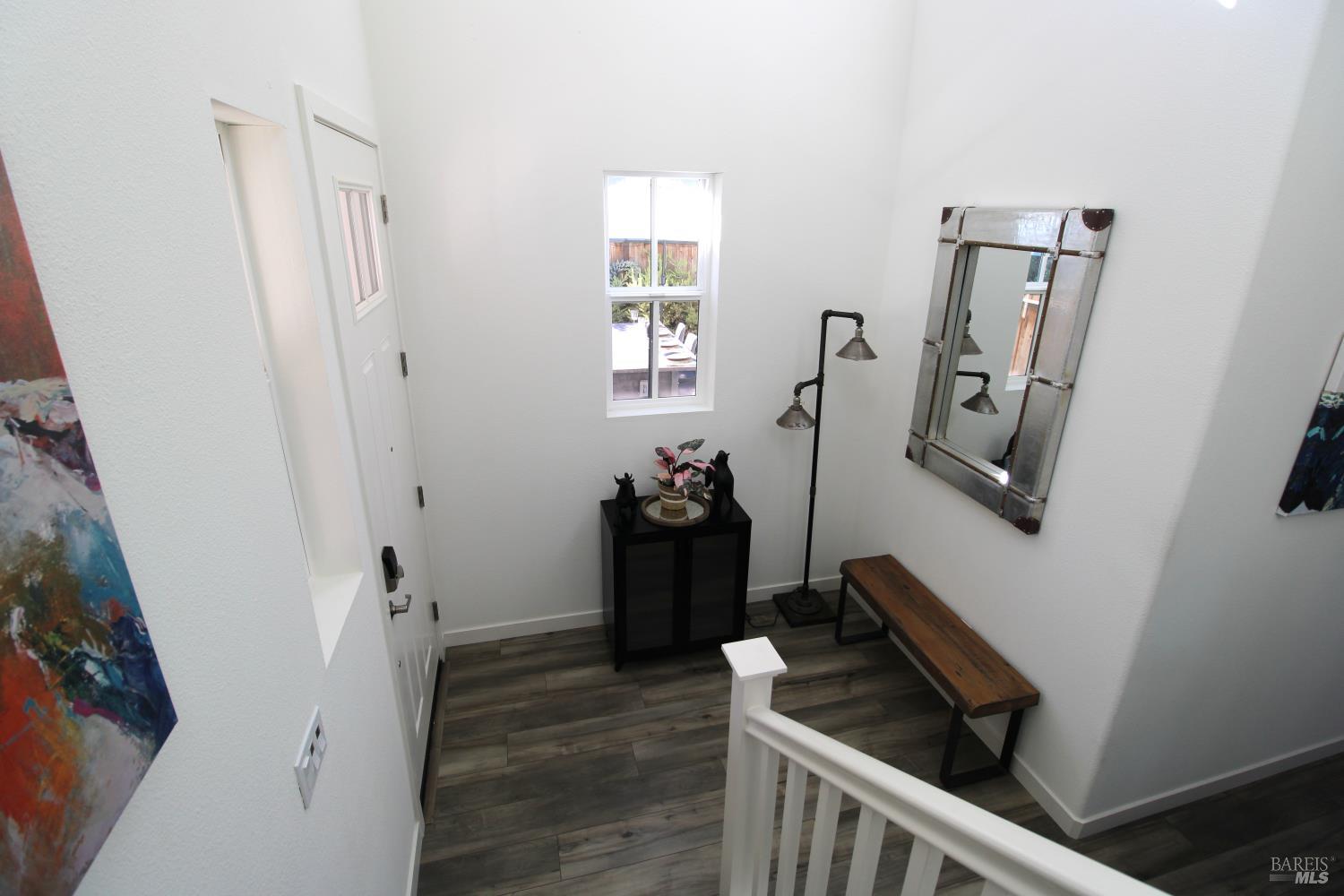 309 Caulfield Lane Petaluma CA 94952
