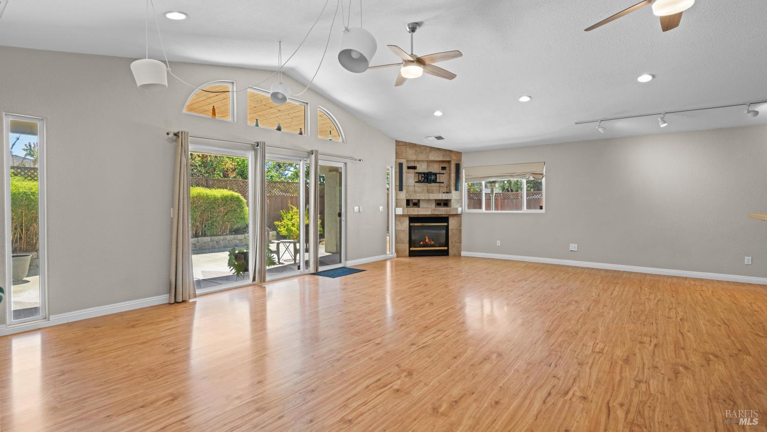 3564 Chanate Road Santa Rosa CA 95404