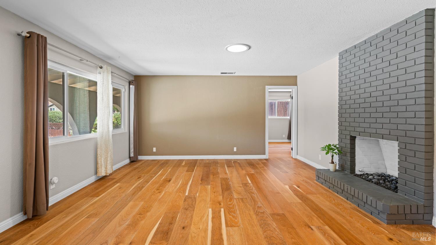 3564 Chanate Road Santa Rosa CA 95404