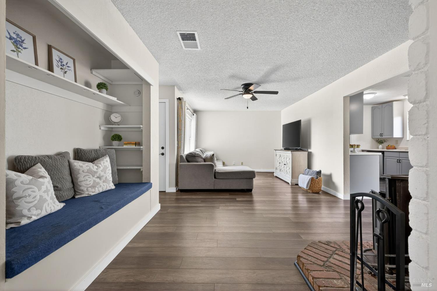 9865 Sunray Place Windsor CA 95492
