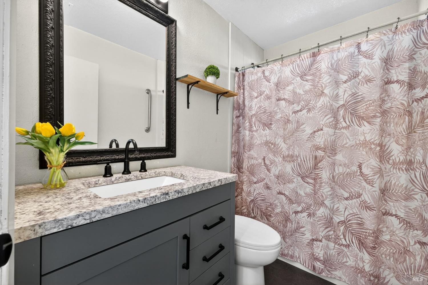 9865 Sunray Place Windsor CA 95492