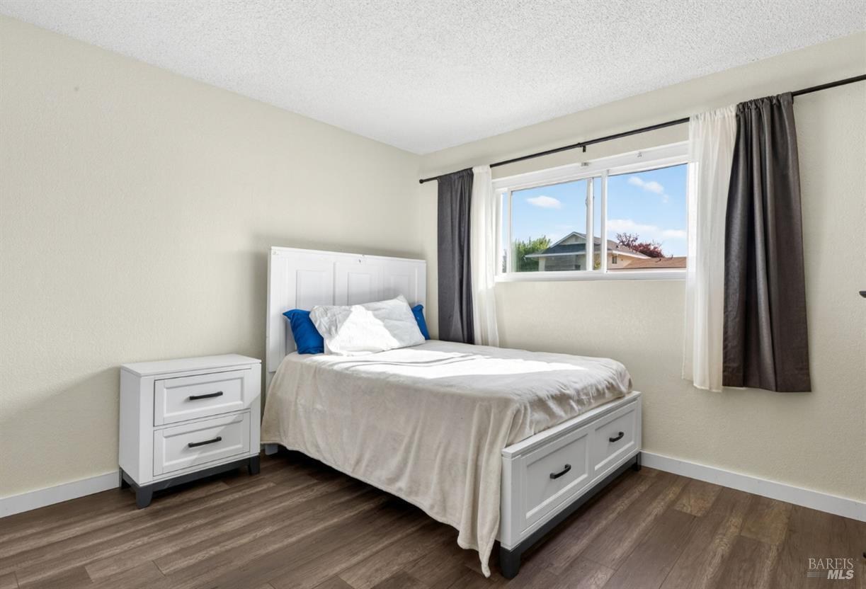 9865 Sunray Place Windsor CA 95492