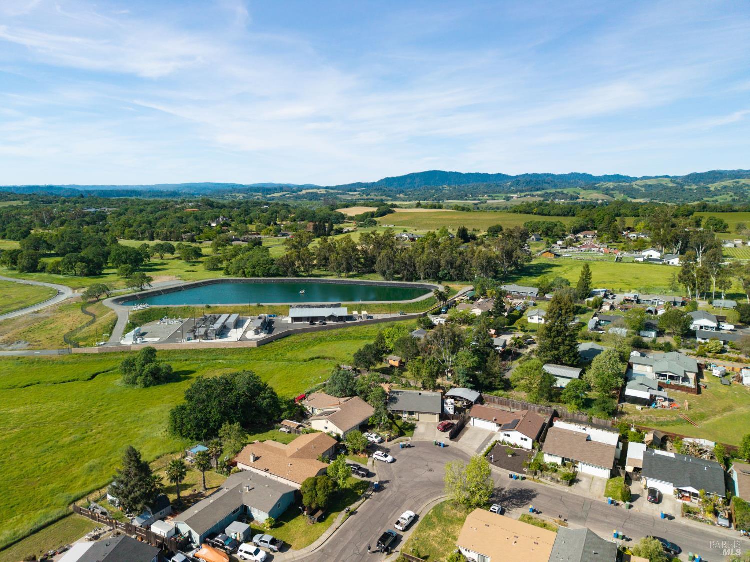 9865 Sunray Place Windsor CA 95492