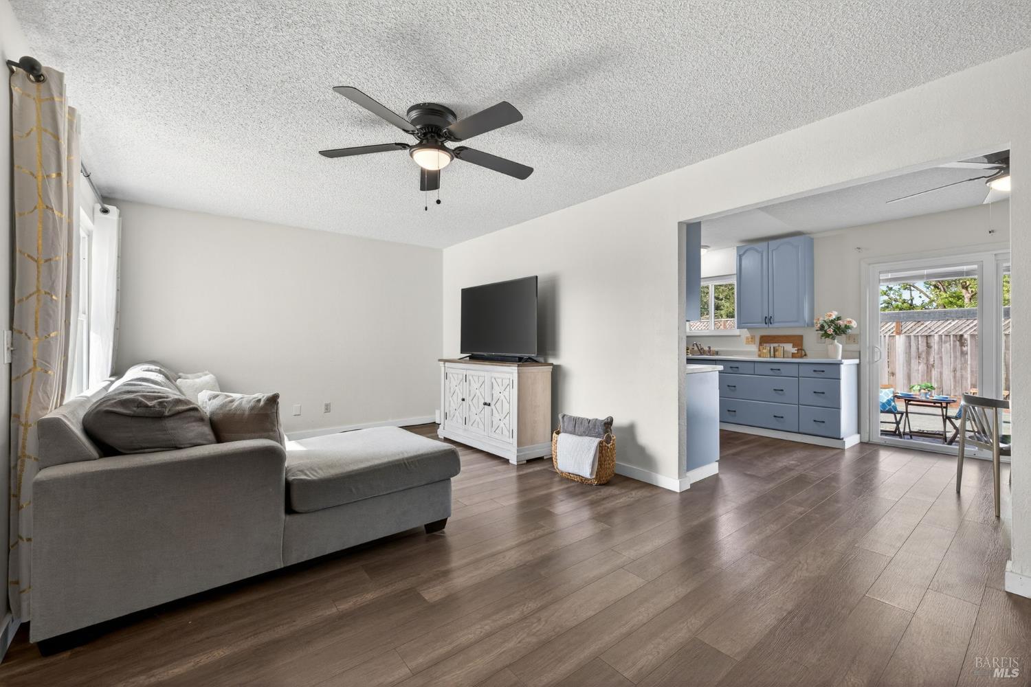 9865 Sunray Place Windsor CA 95492