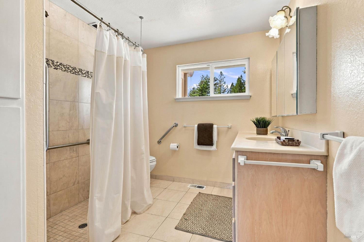 6282 Old Redwood Highway Santa Rosa CA 95403