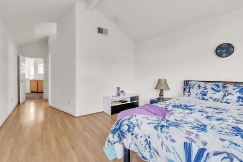 16 Arrowhead Court Petaluma CA 94954