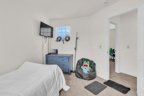 16 Arrowhead Court Petaluma CA 94954