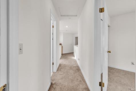 16 Arrowhead Court Petaluma CA 94954