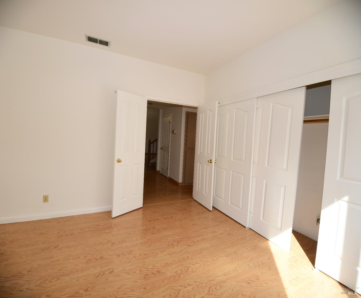 305 Mayfield Circle Suisun City CA 94585