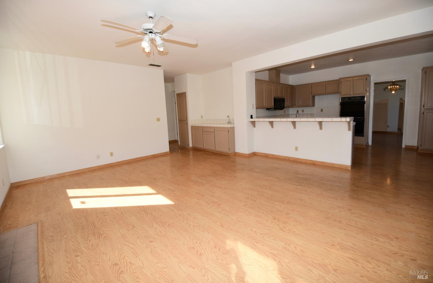 305 Mayfield Circle Suisun City CA 94585