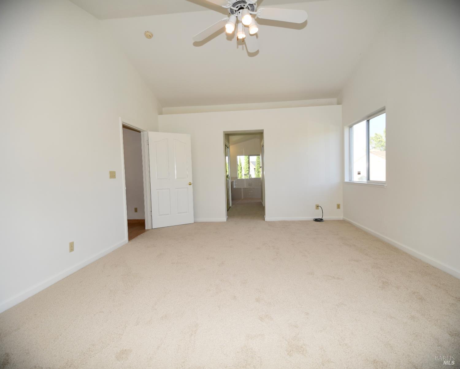 305 Mayfield Circle Suisun City CA 94585
