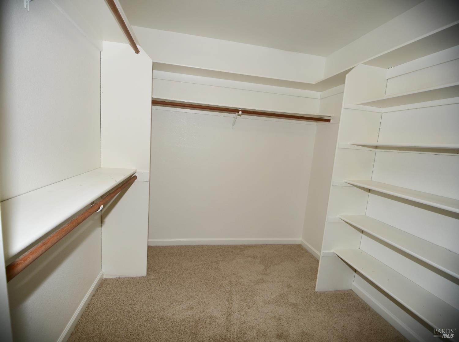 305 Mayfield Circle Suisun City CA 94585