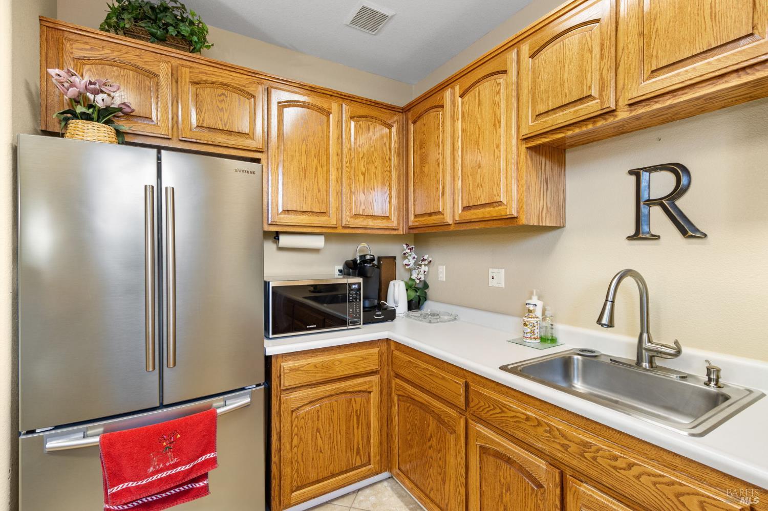902 Eastridge Drive Fairfield CA 94534
