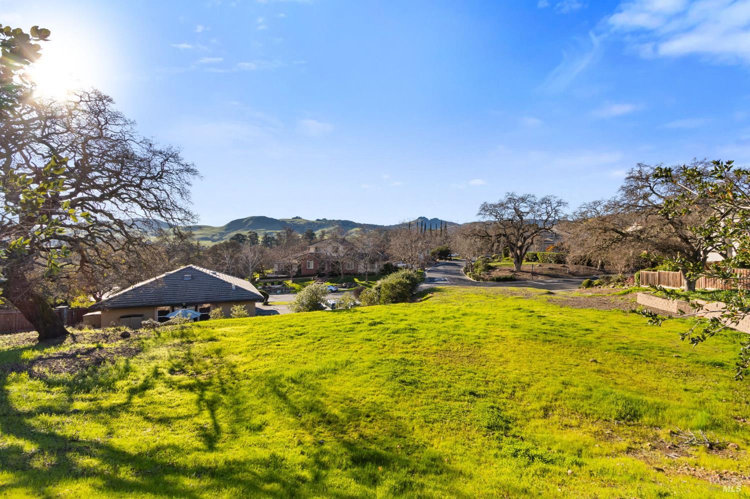 902 Eastridge Drive Fairfield CA 94534