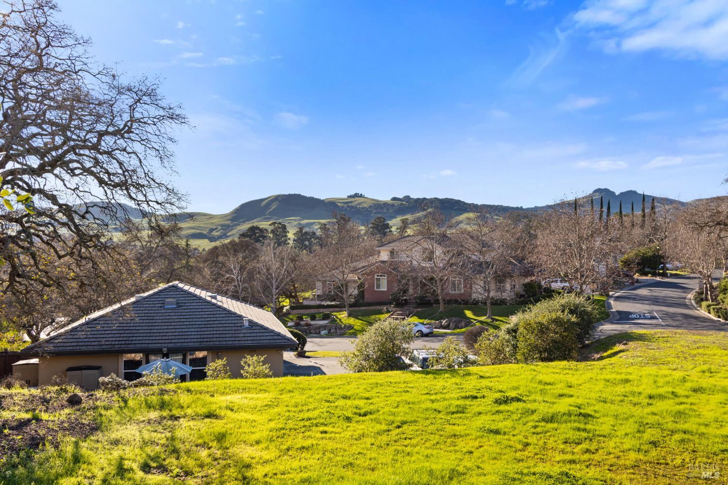902 Eastridge Drive Fairfield CA 94534