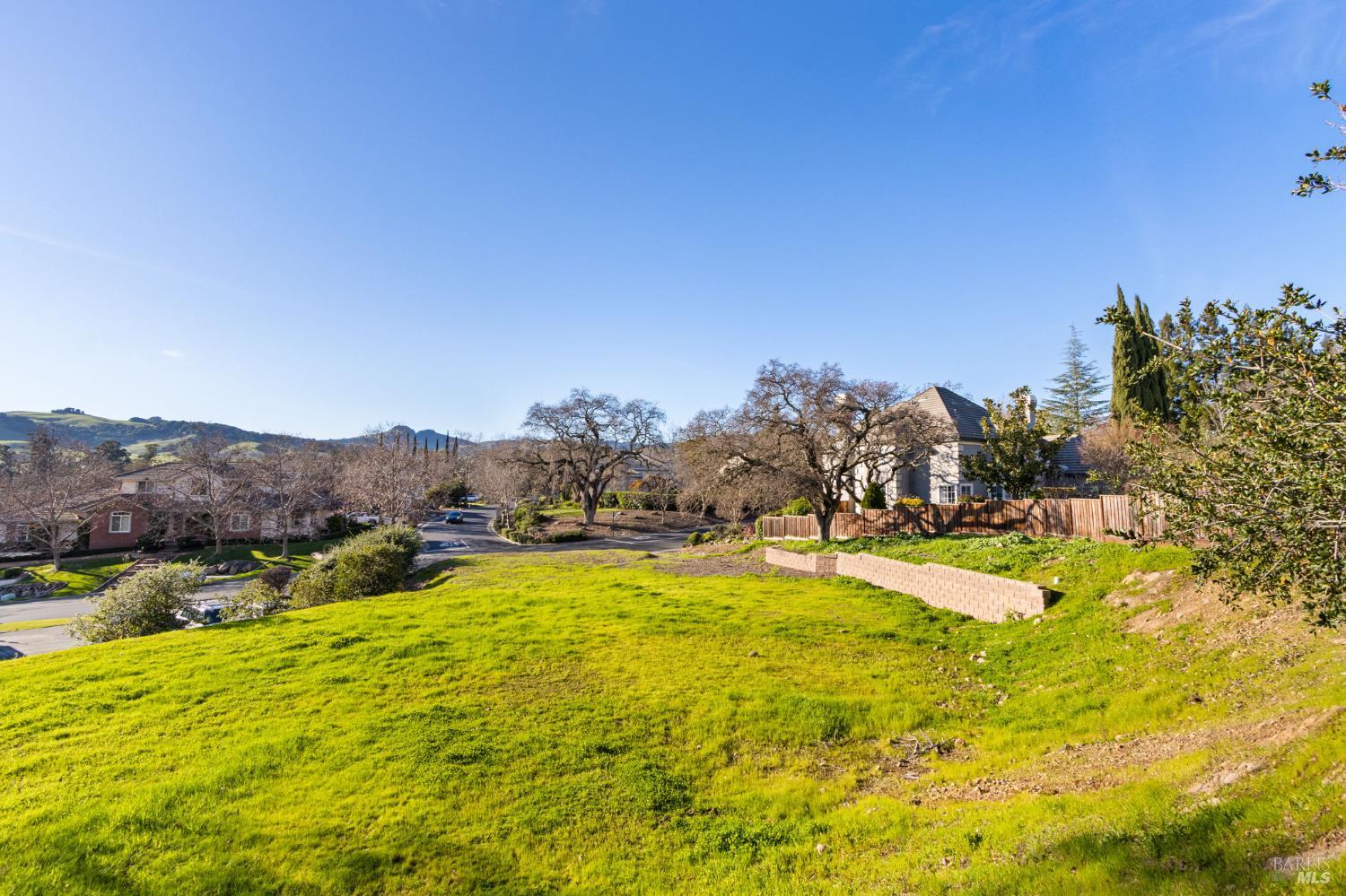 902 Eastridge Drive Fairfield CA 94534
