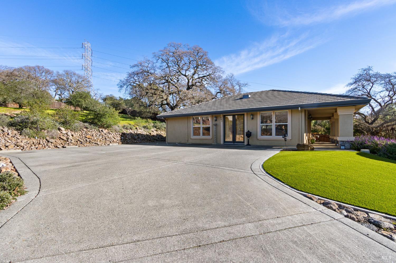 902 Eastridge Drive Fairfield CA 94534