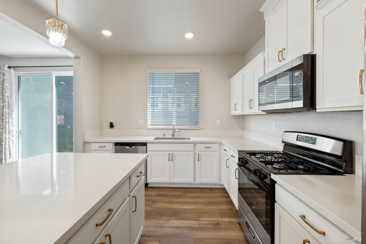 128 Clownfish Street Suisun City CA 94585