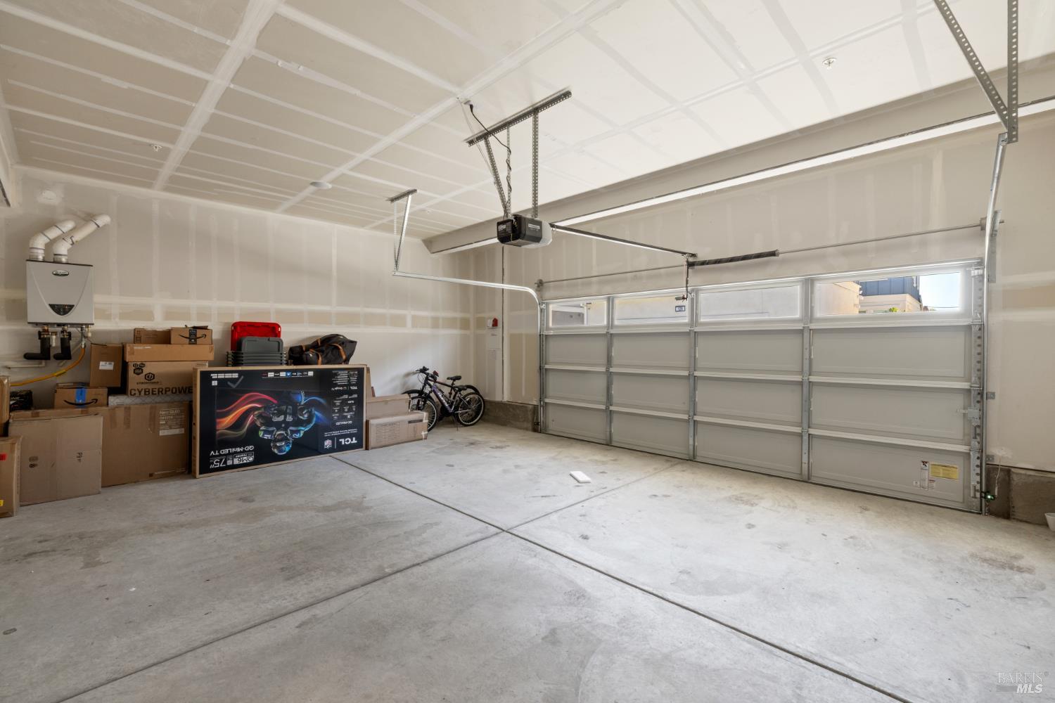 128 Clownfish Street Suisun City CA 94585