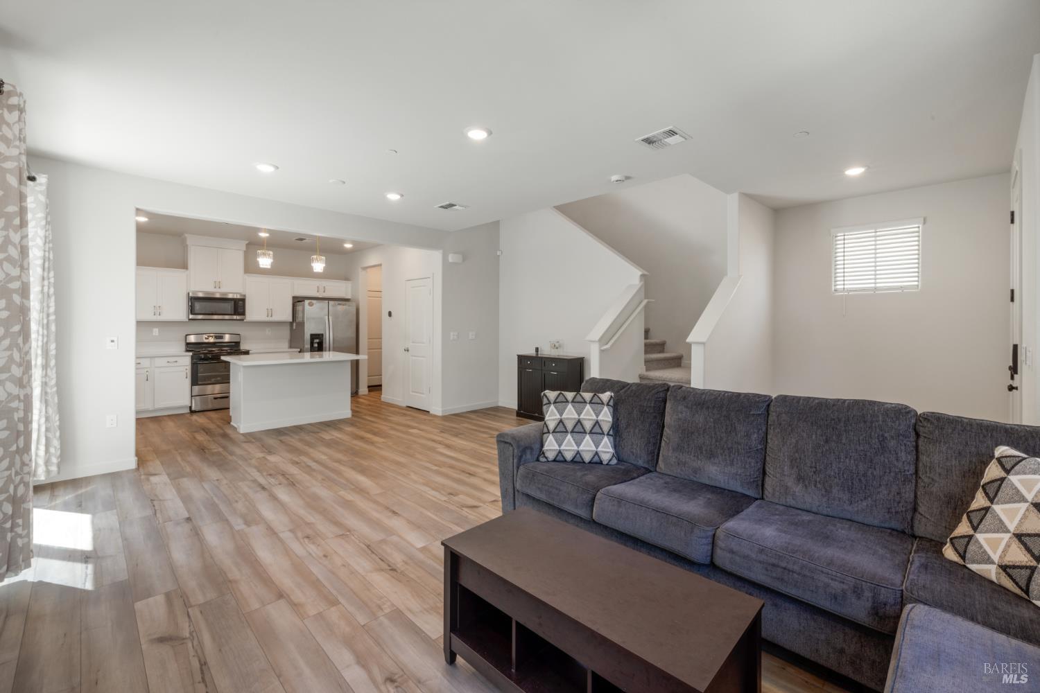 128 Clownfish Street Suisun City CA 94585