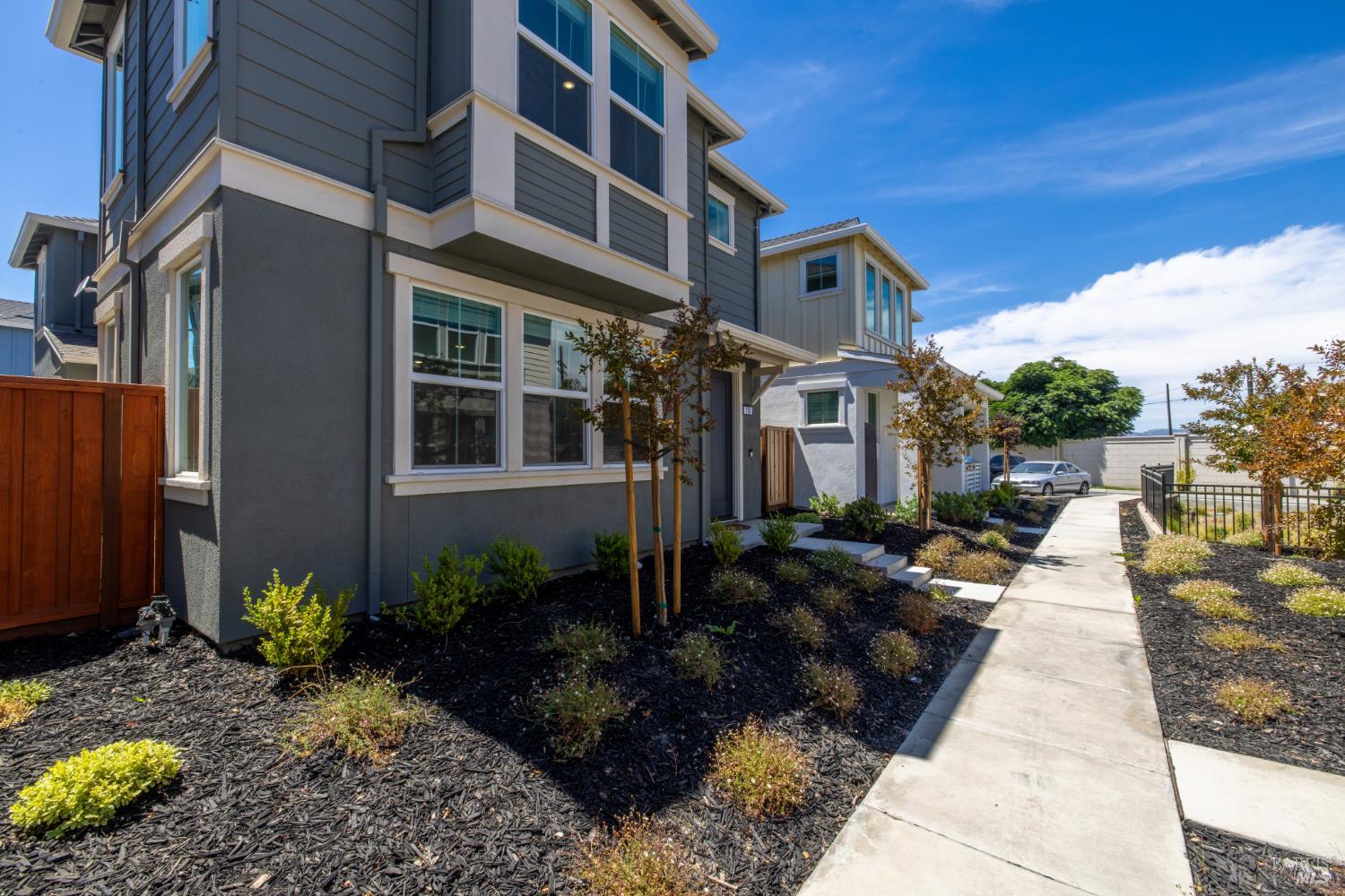 128 Clownfish Street Suisun City CA 94585