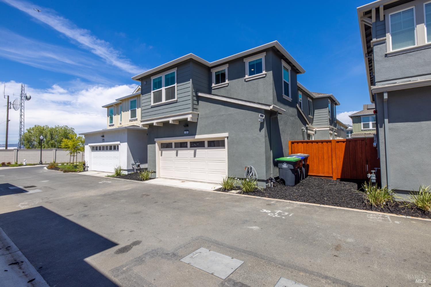 128 Clownfish Street Suisun City CA 94585