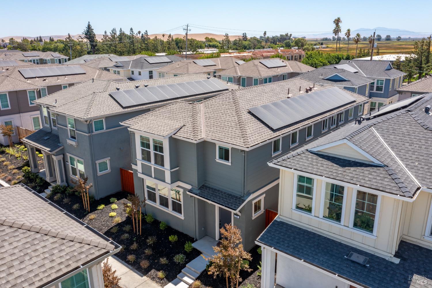 128 Clownfish Street Suisun City CA 94585