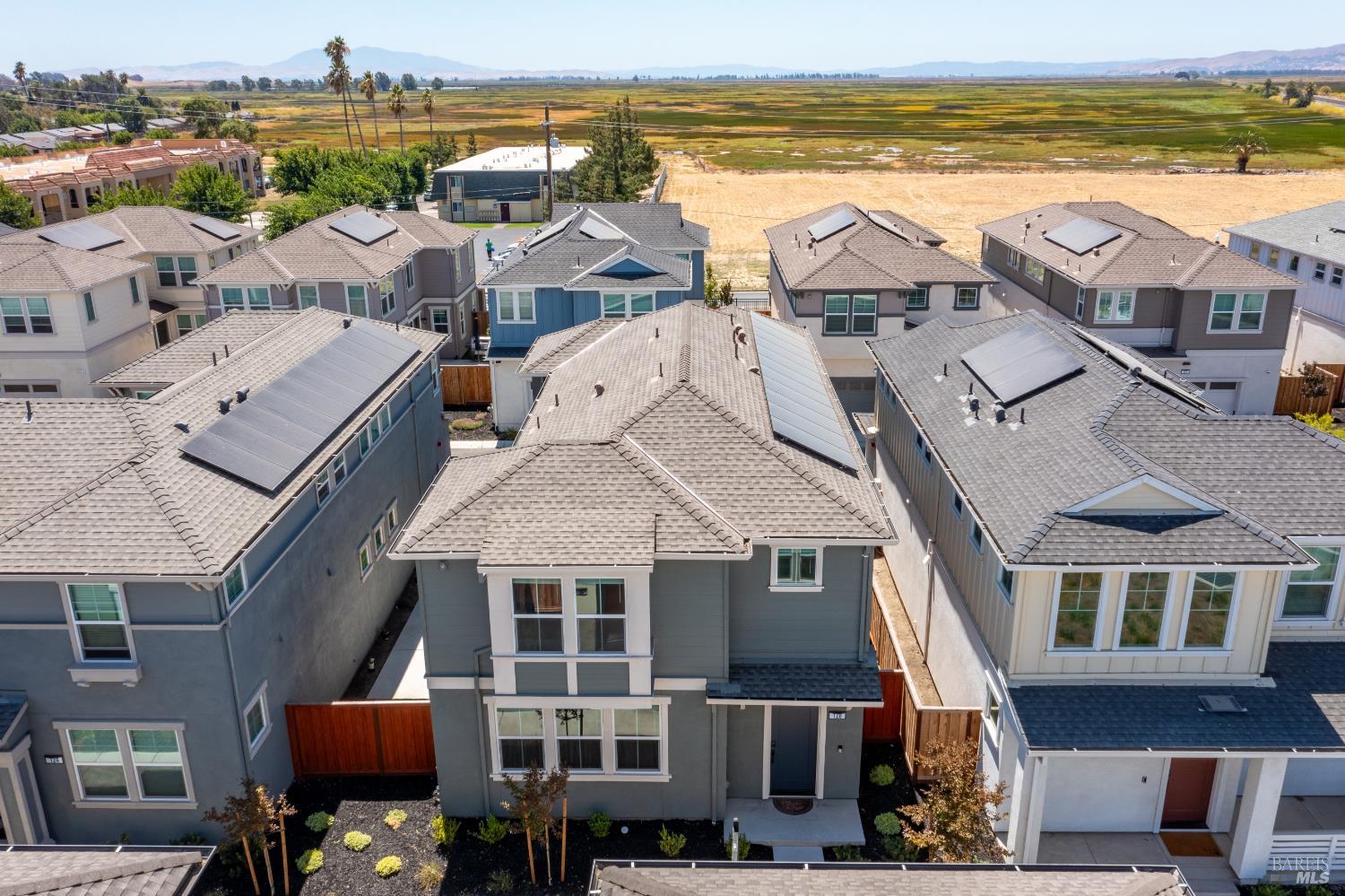 128 Clownfish Street Suisun City CA 94585