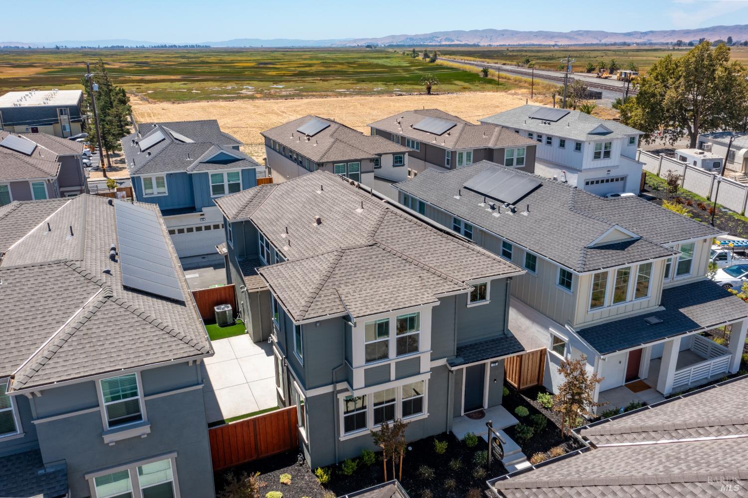 128 Clownfish Street Suisun City CA 94585