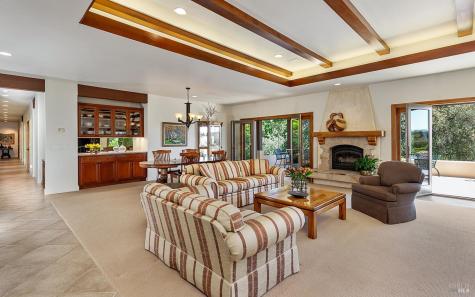 9981 W Dry Creek Road Healdsburg CA 95448