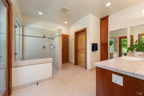 9981 W Dry Creek Road Healdsburg CA 95448